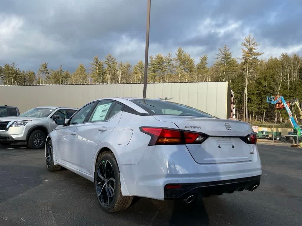 new 2025 Nissan Altima car, priced at $33,040