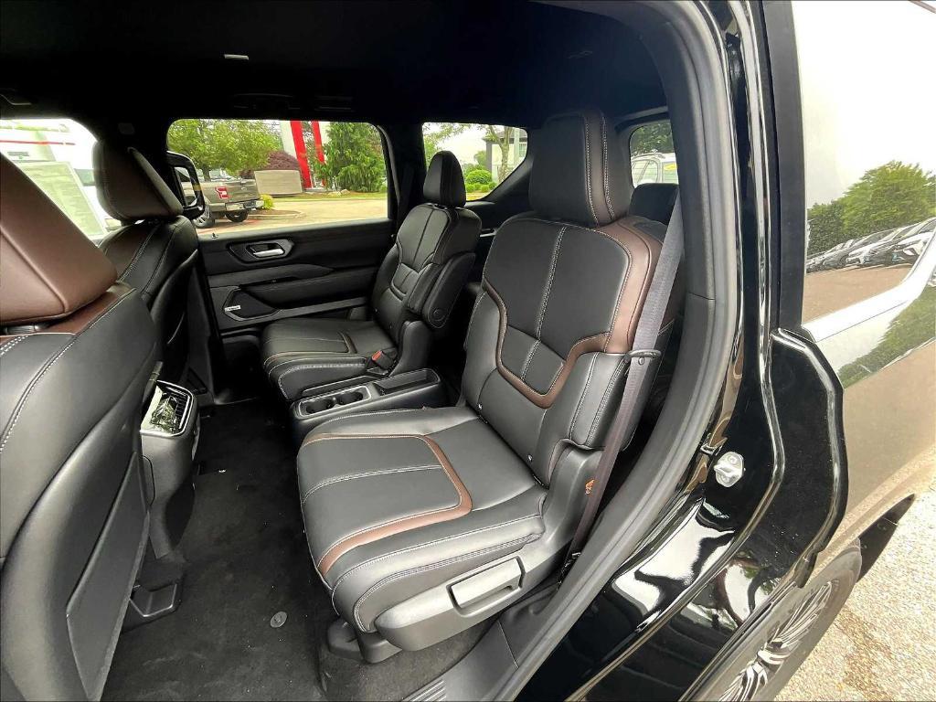 new 2025 Nissan Armada car, priced at $70,218