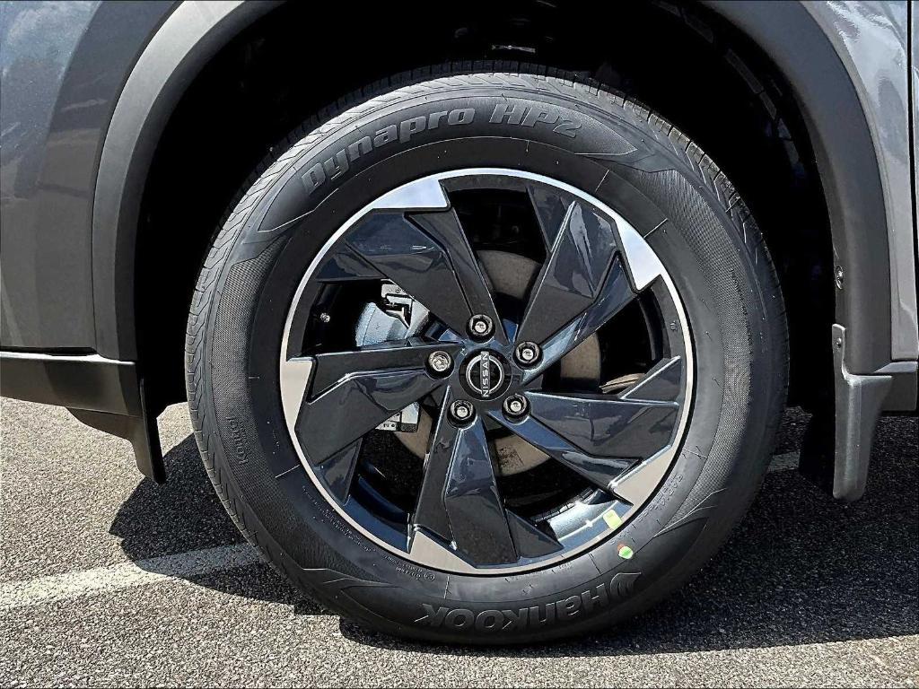 new 2026 Nissan Rogue car, priced at $32,721