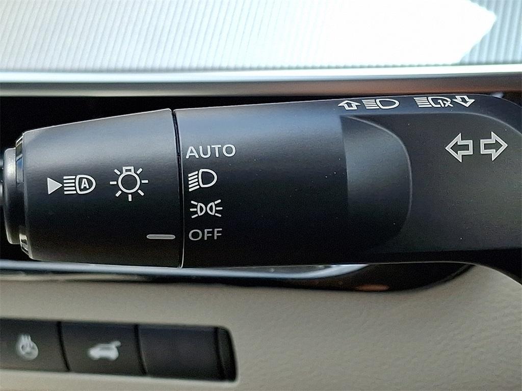 new 2025 Nissan Murano car, priced at $50,111