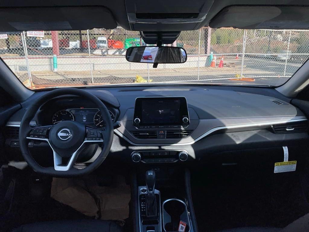 new 2025 Nissan Altima car, priced at $30,348