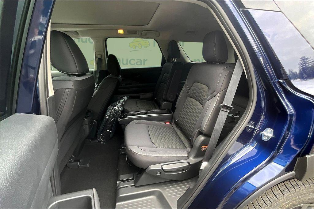 new 2025 Nissan Pathfinder car, priced at $43,944