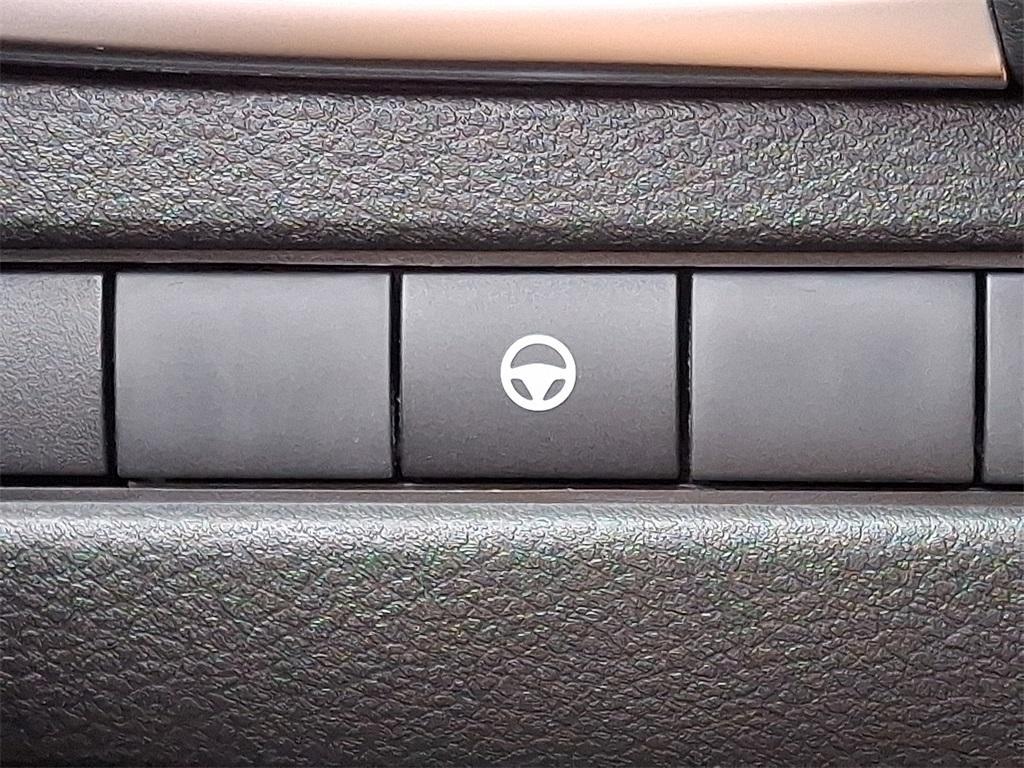 new 2025 Nissan Rogue car, priced at $30,158