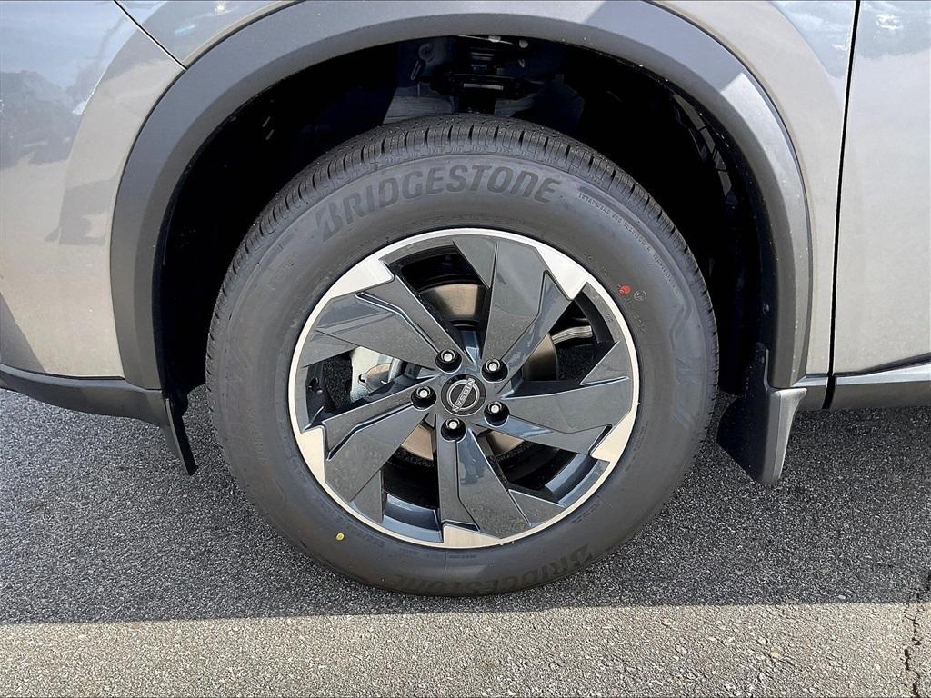 new 2026 Nissan Rogue car, priced at $30,632