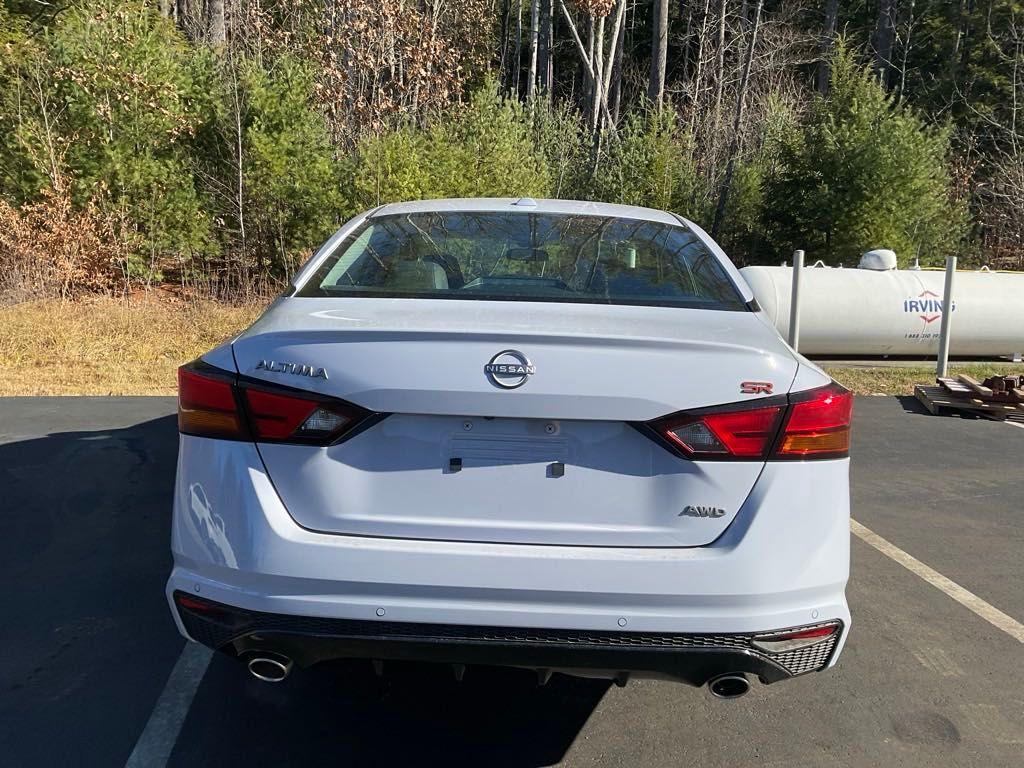 new 2025 Nissan Altima car, priced at $30,832