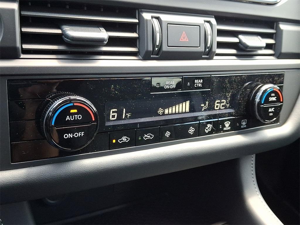 new 2025 Nissan Pathfinder car, priced at $36,967
