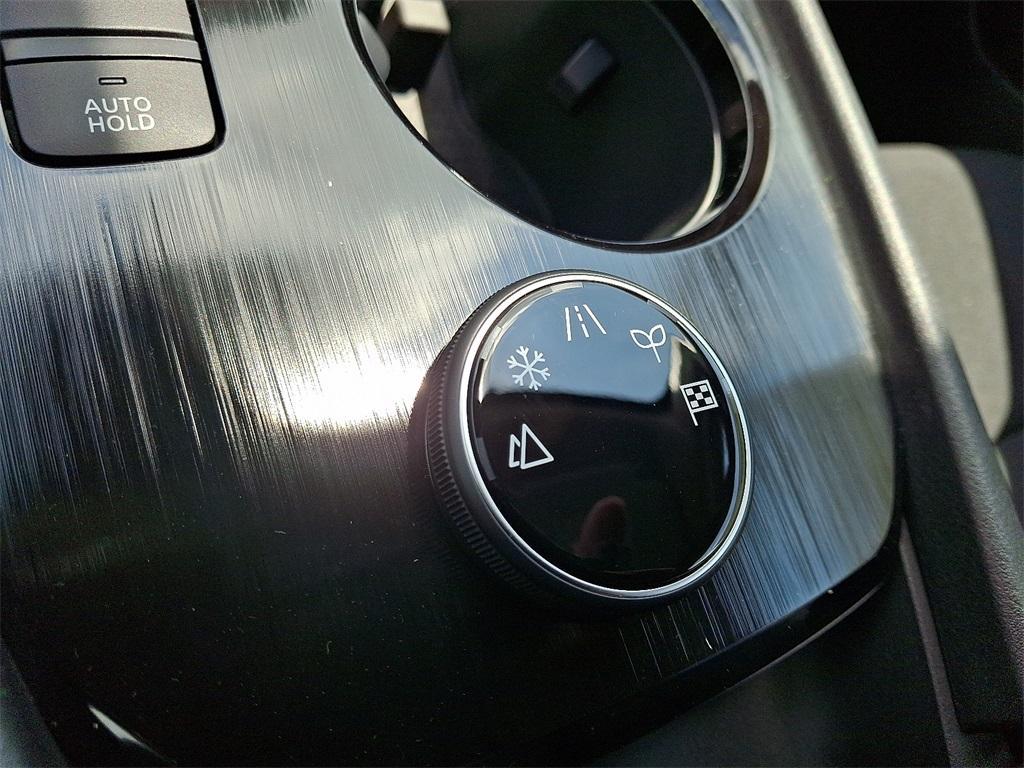 new 2025 Nissan Rogue car, priced at $30,457