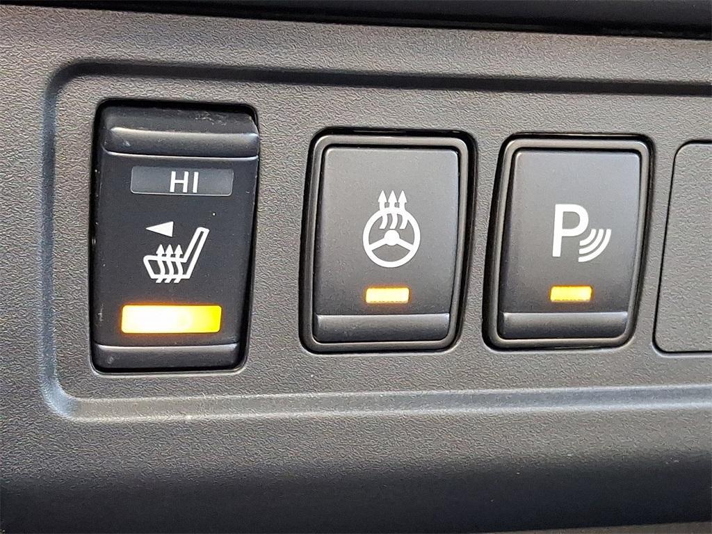 new 2026 Nissan Frontier car, priced at $43,959