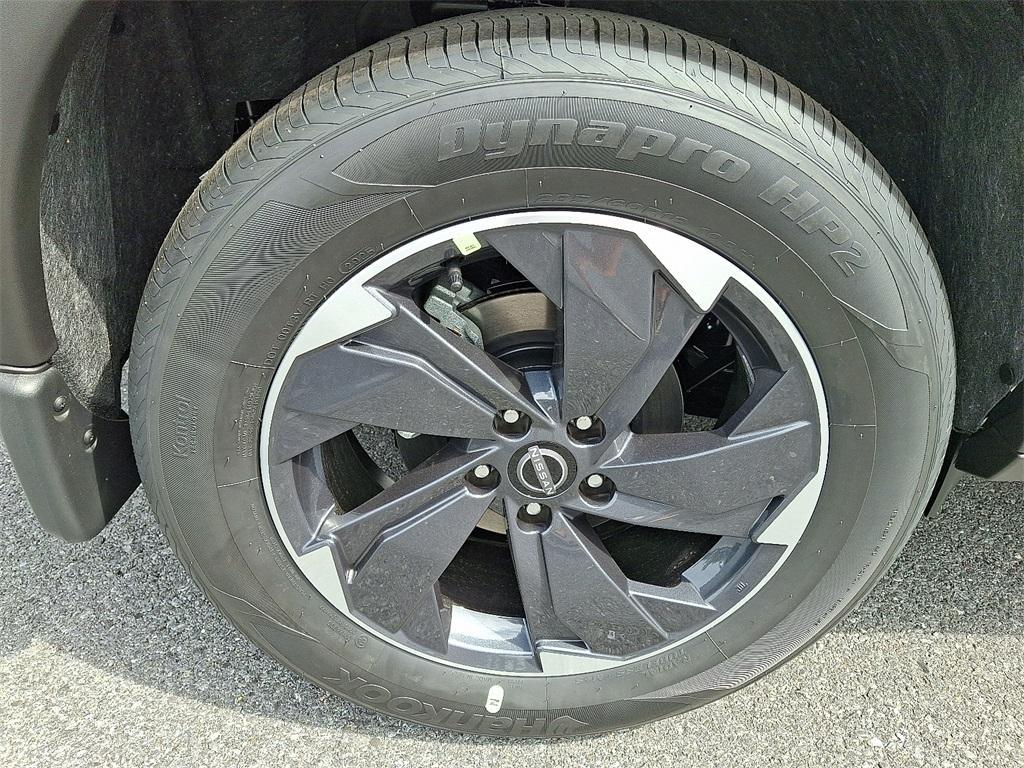 new 2026 Nissan Rogue car, priced at $31,298