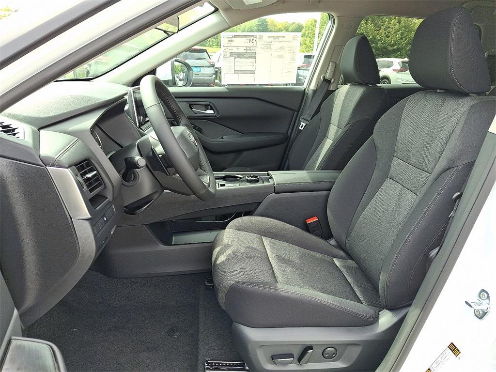 new 2026 Nissan Rogue car, priced at $31,298