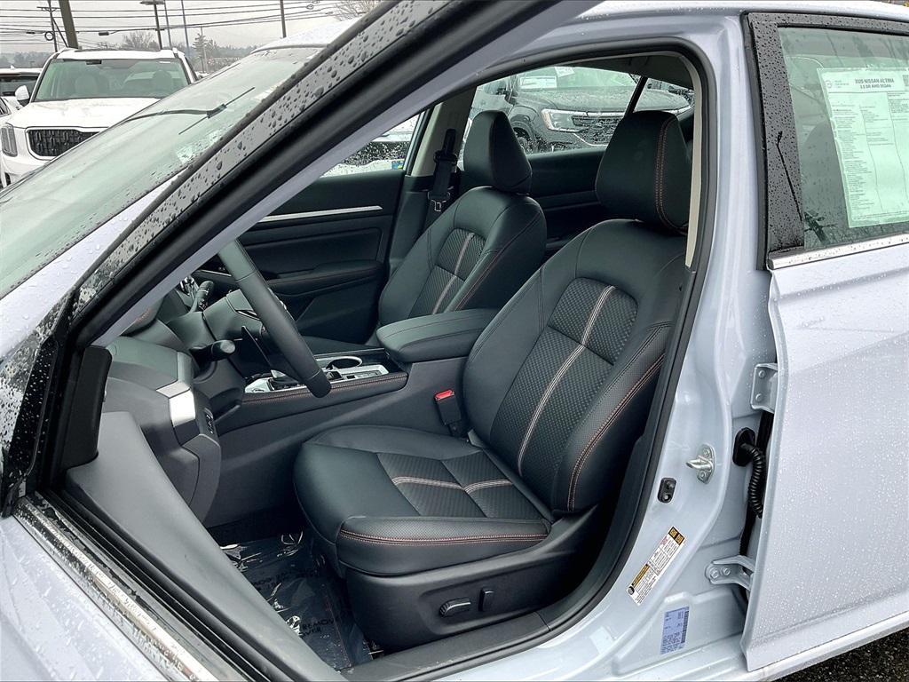 new 2025 Nissan Altima car, priced at $29,892