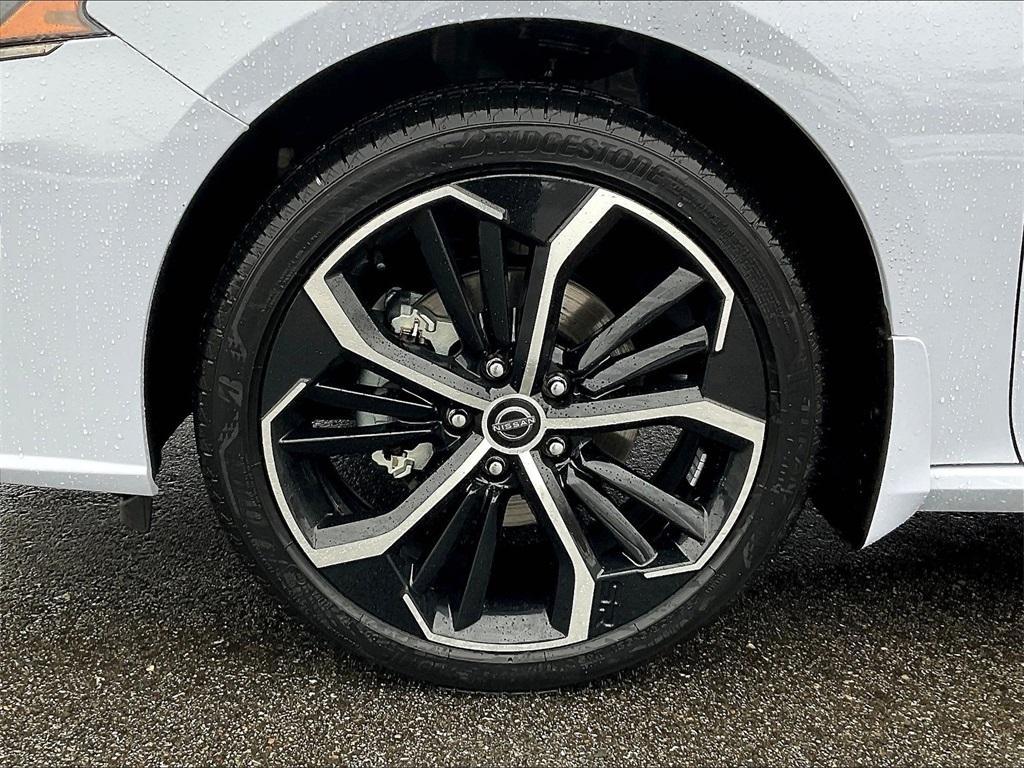 new 2025 Nissan Altima car, priced at $29,892