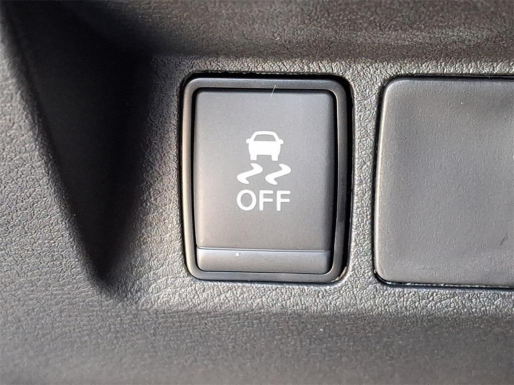 new 2026 Nissan Frontier car, priced at $40,020