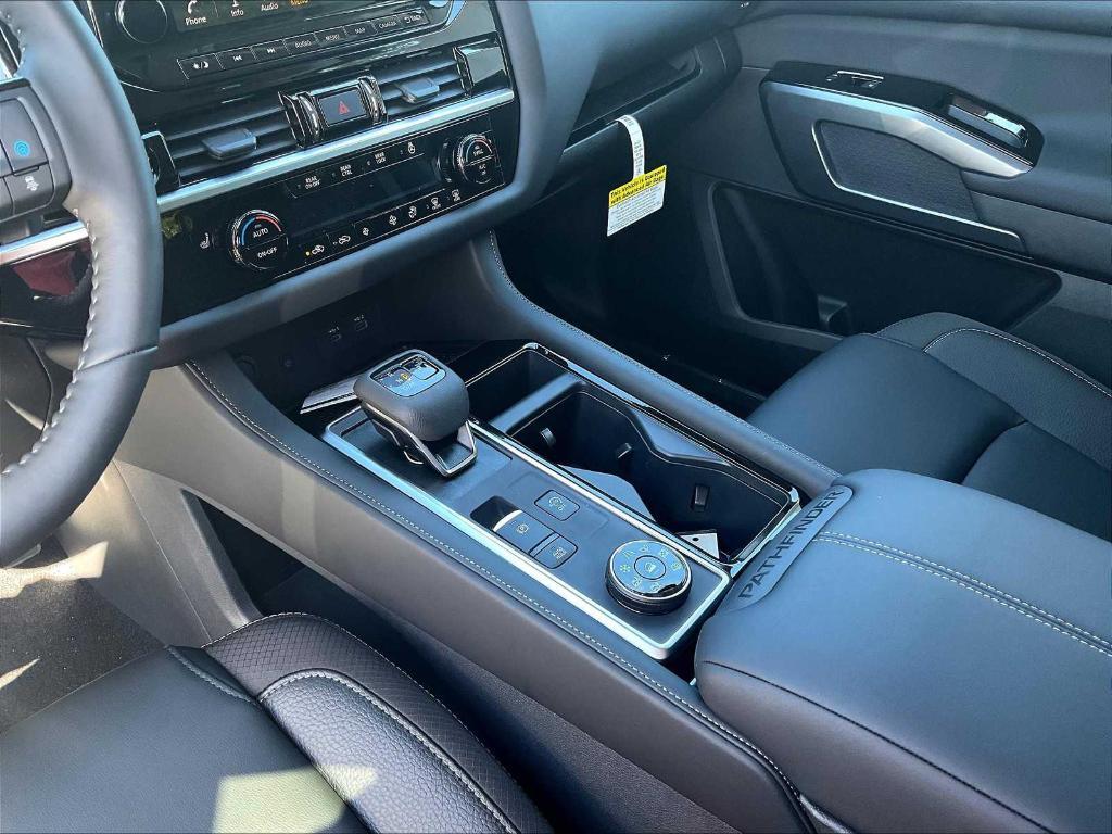 new 2025 Nissan Pathfinder car, priced at $46,590