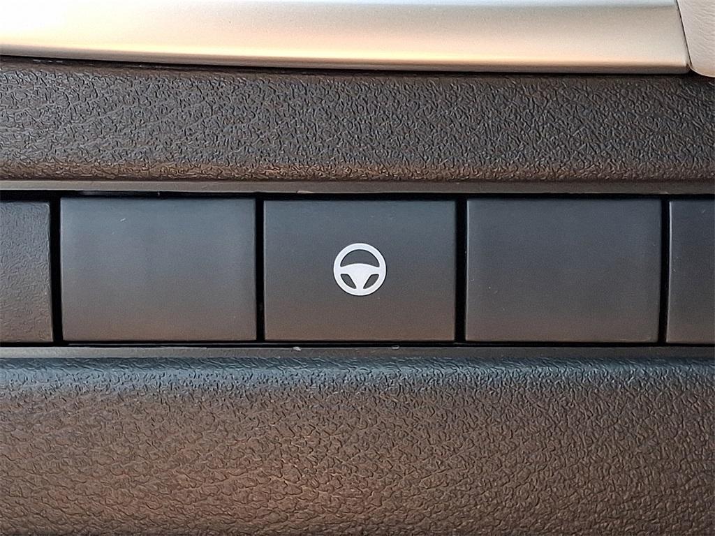 new 2025 Nissan Rogue car, priced at $32,056