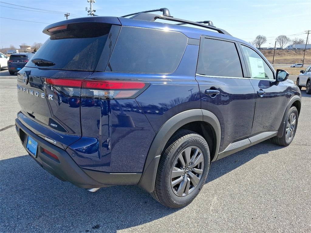 new 2025 Nissan Pathfinder car, priced at $43,910