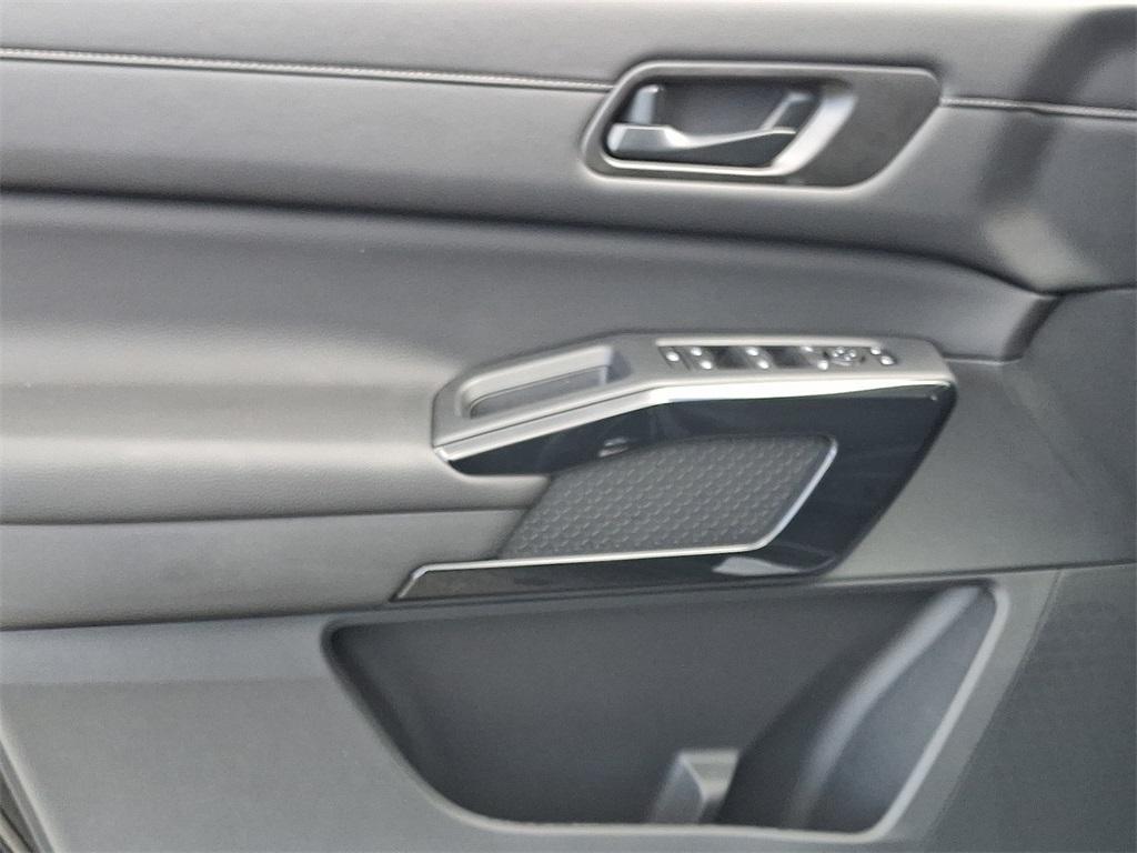 new 2025 Nissan Pathfinder car, priced at $37,848