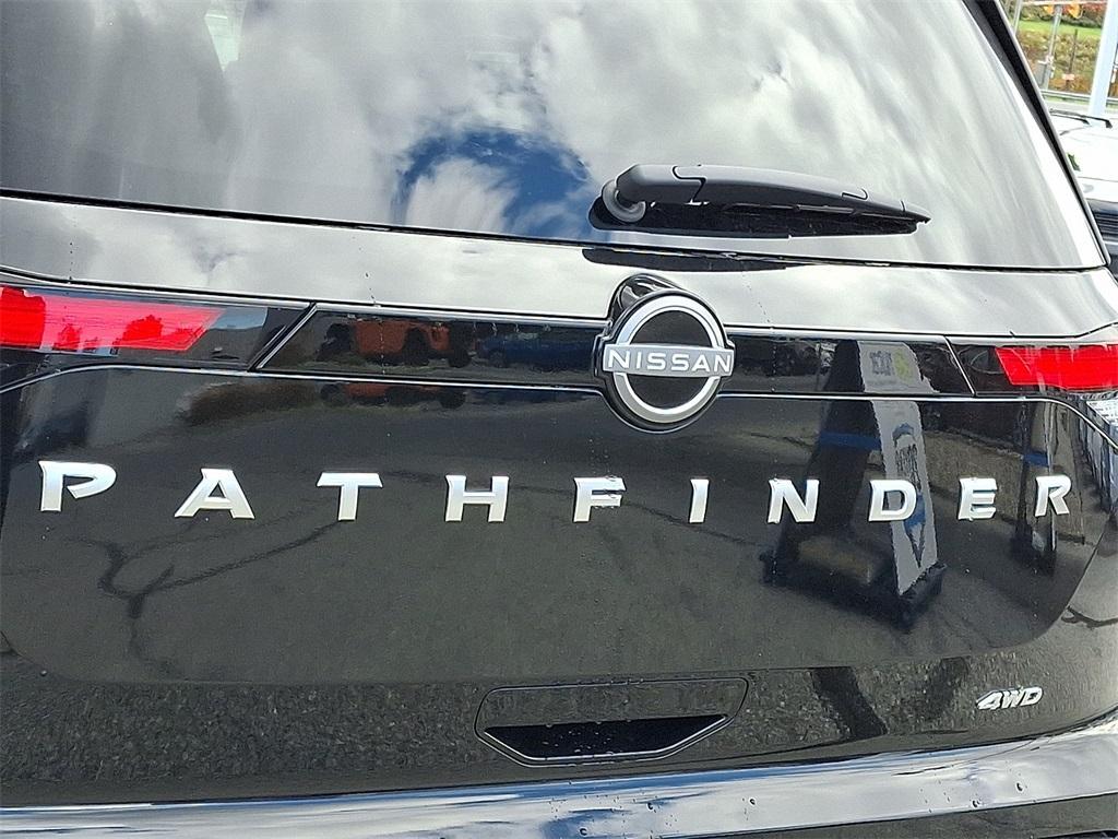 new 2025 Nissan Pathfinder car, priced at $37,848