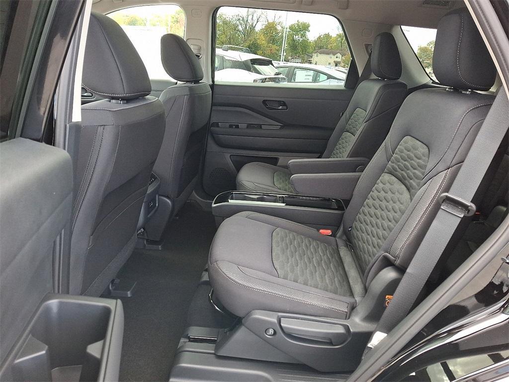 new 2025 Nissan Pathfinder car, priced at $37,848