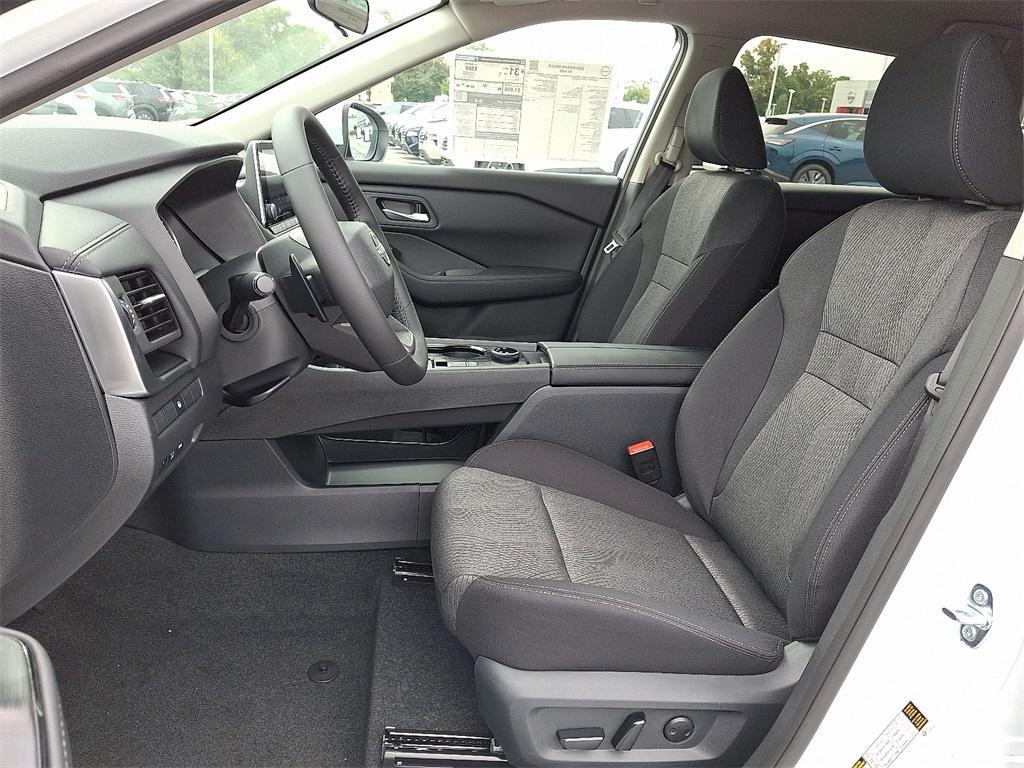 new 2026 Nissan Rogue car, priced at $31,298