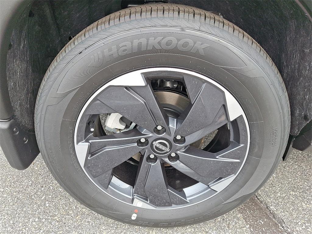 new 2026 Nissan Rogue car, priced at $31,298