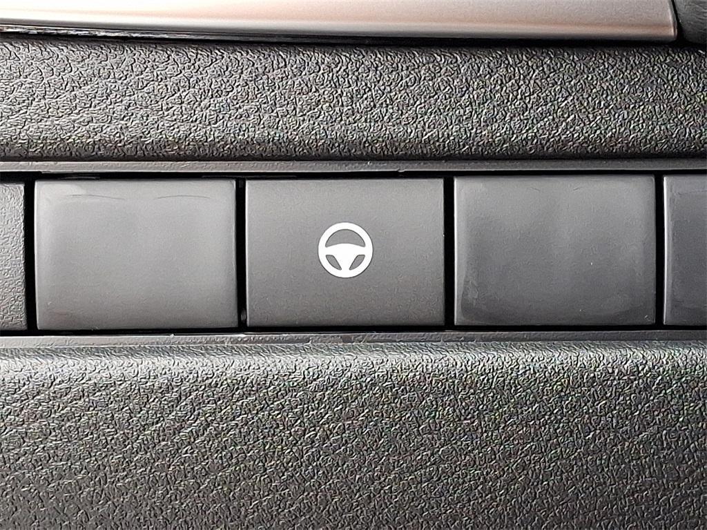 new 2026 Nissan Rogue car, priced at $31,298