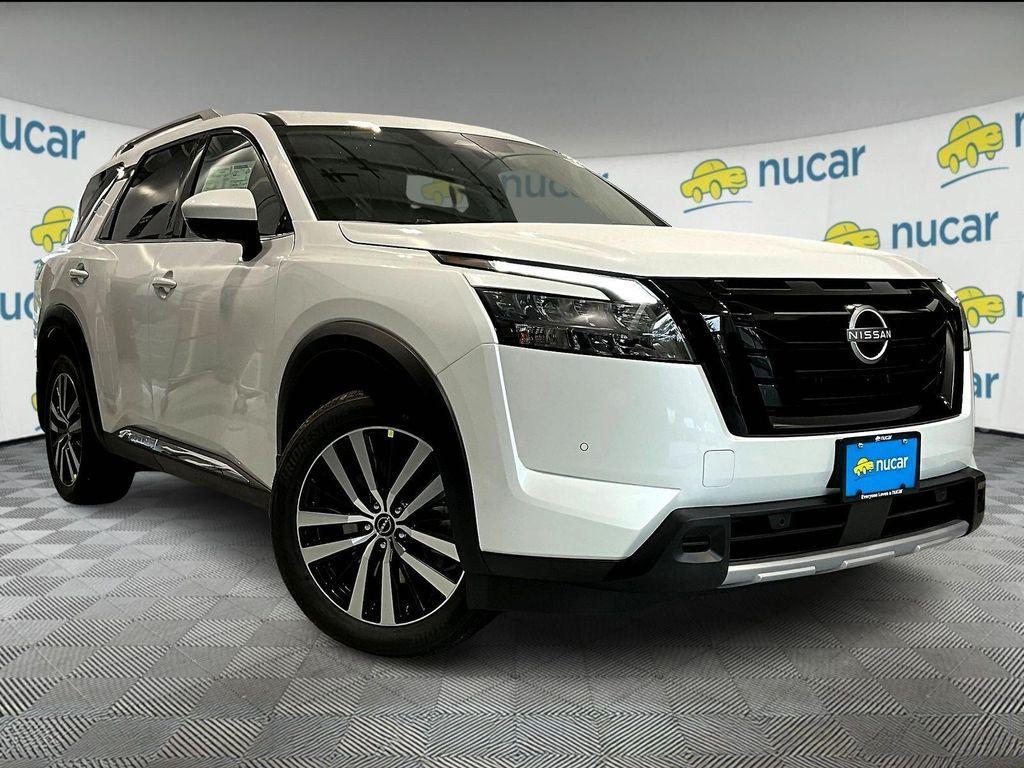 new 2025 Nissan Pathfinder car, priced at $46,085