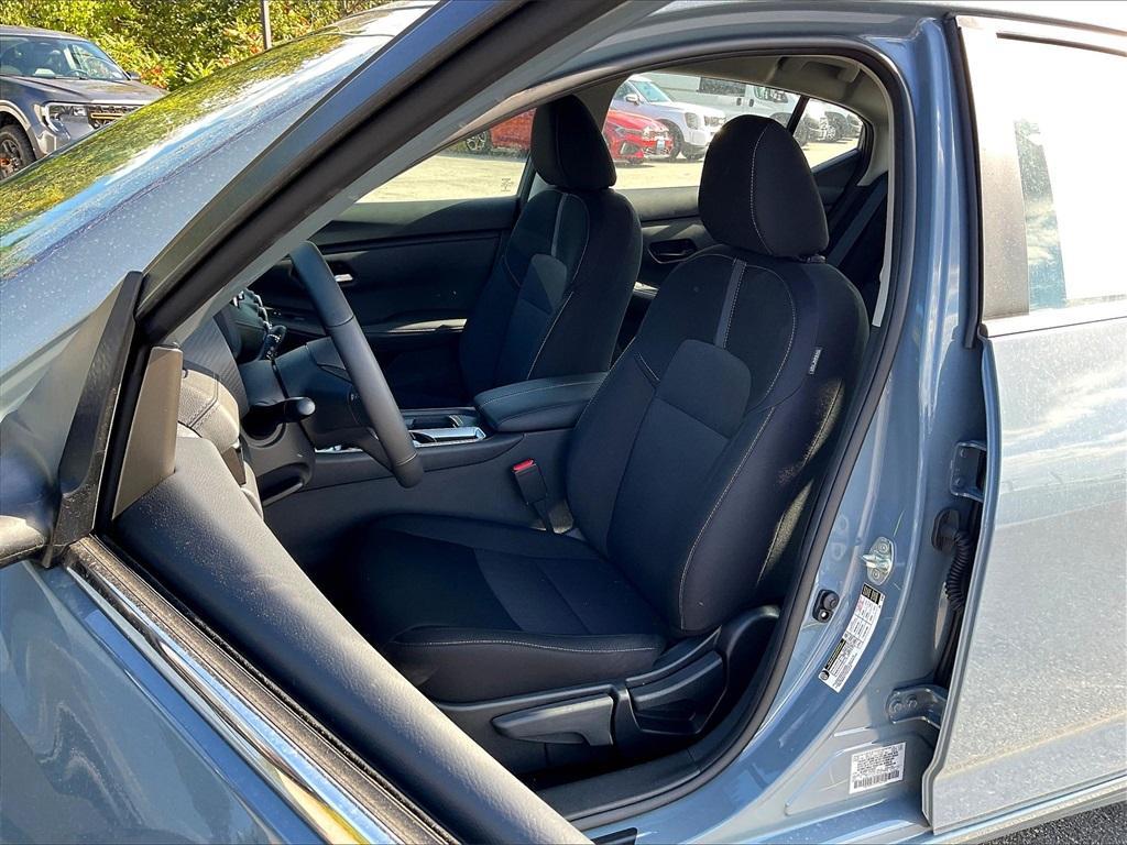 new 2025 Nissan Sentra car, priced at $22,835