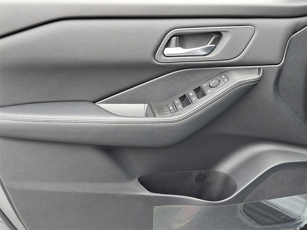 new 2026 Nissan Rogue car, priced at $30,145