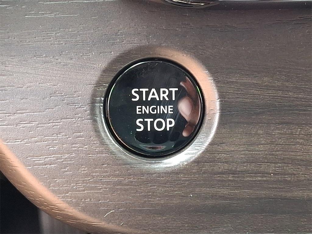 new 2025 Nissan Murano car, priced at $42,521