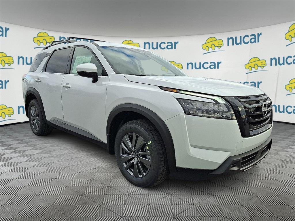 new 2025 Nissan Pathfinder car, priced at $37,914