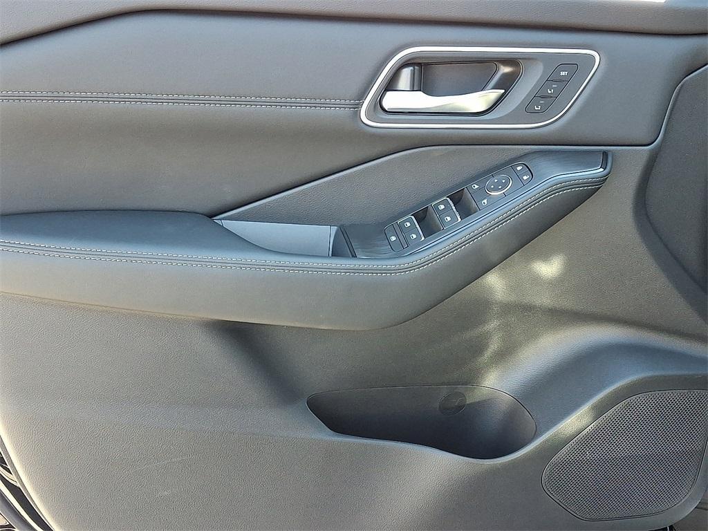 new 2026 Nissan Rogue car, priced at $37,619