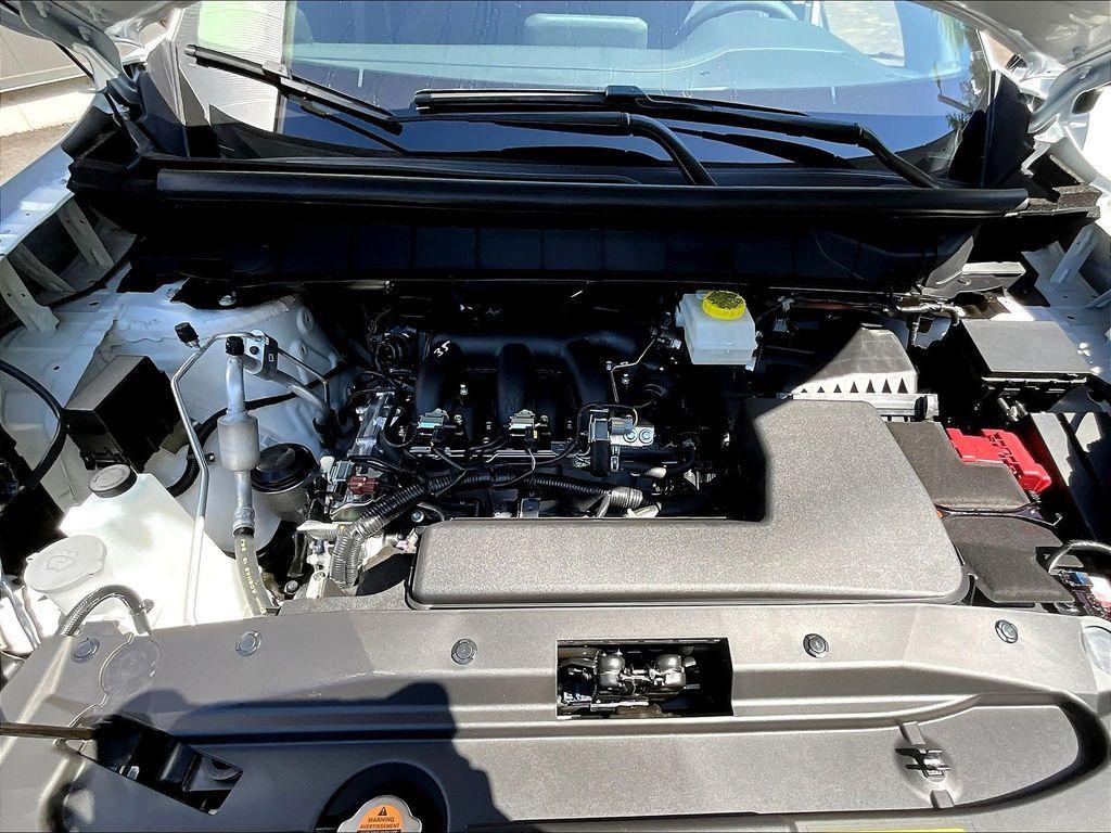 new 2025 Nissan Pathfinder car, priced at $36,998