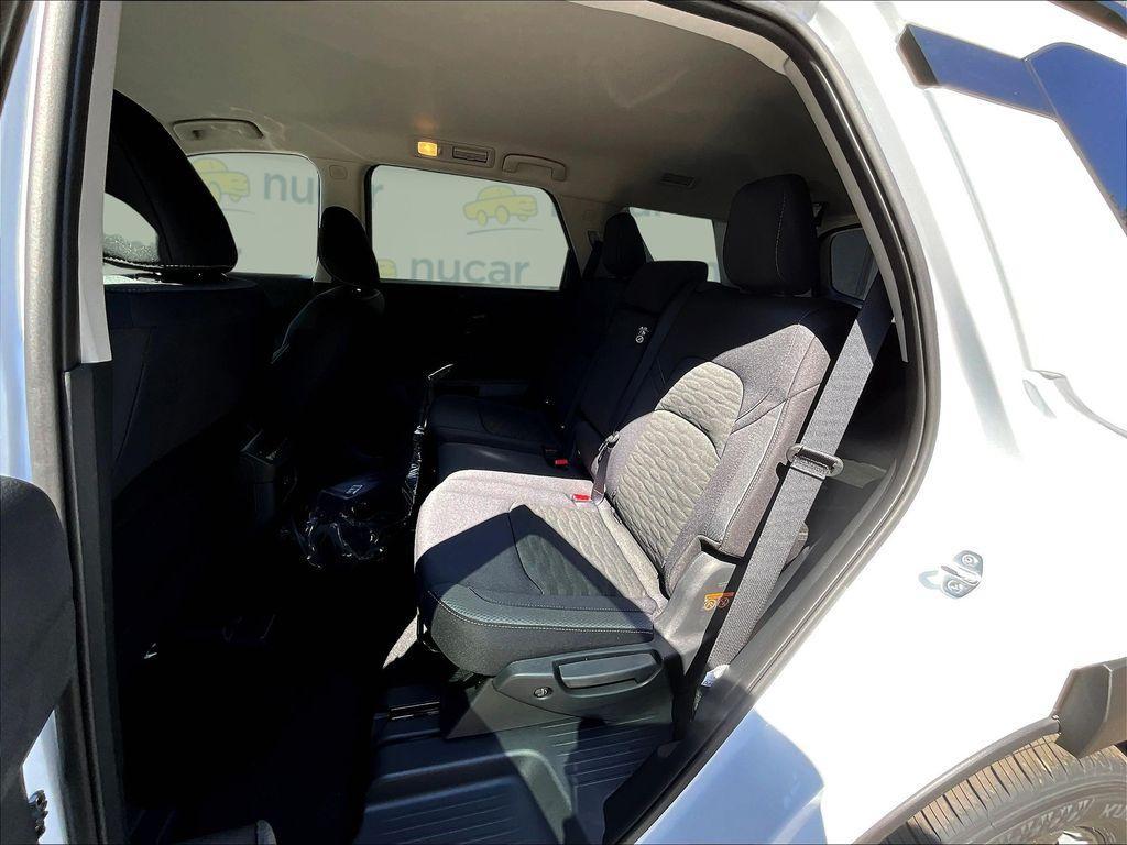 new 2025 Nissan Pathfinder car, priced at $36,998