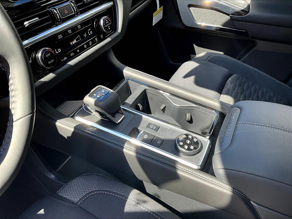 new 2025 Nissan Pathfinder car, priced at $36,998