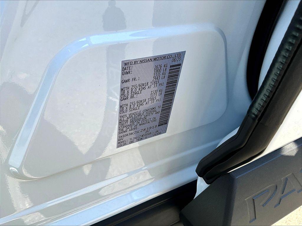 new 2025 Nissan Pathfinder car, priced at $36,998