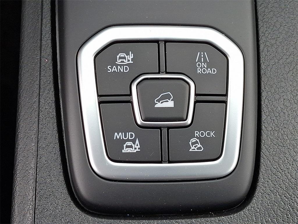 new 2026 Nissan Frontier car, priced at $43,959