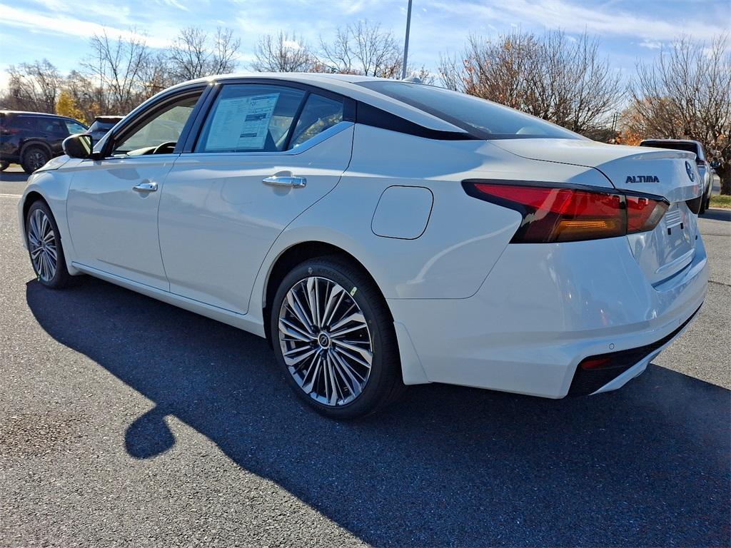 new 2025 Nissan Altima car, priced at $34,919