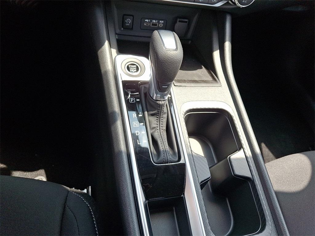 new 2025 Nissan Sentra car, priced at $22,735