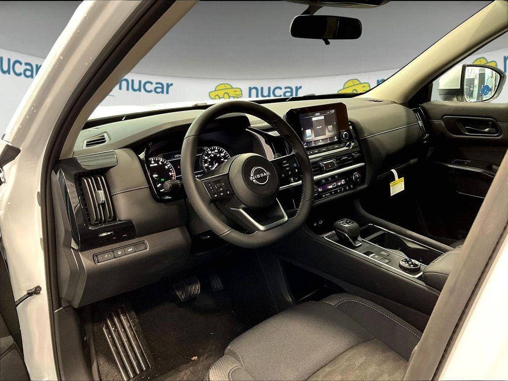 new 2025 Nissan Pathfinder car, priced at $38,439