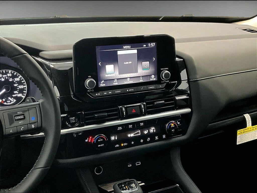 new 2025 Nissan Pathfinder car, priced at $38,439