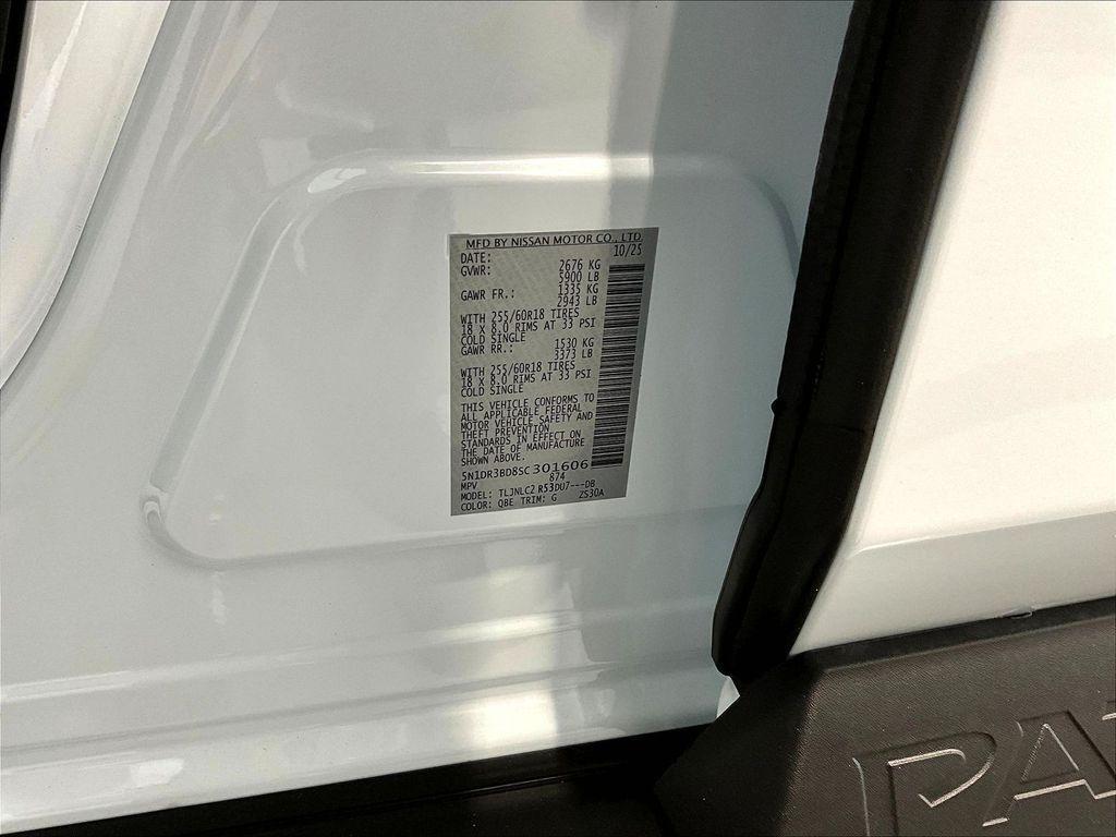 new 2025 Nissan Pathfinder car, priced at $38,439