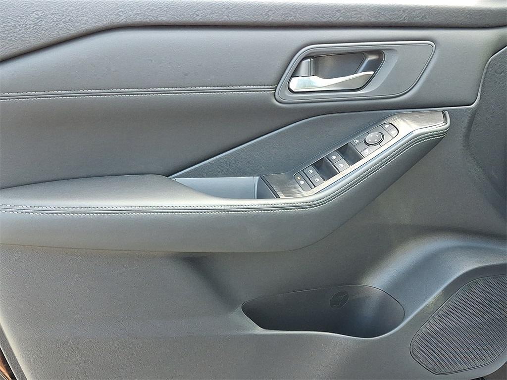 new 2026 Nissan Rogue car, priced at $31,947