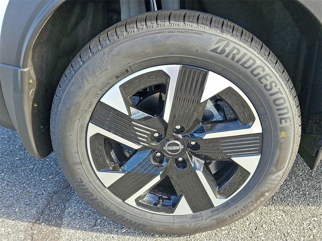 new 2026 Nissan Kicks car, priced at $26,655