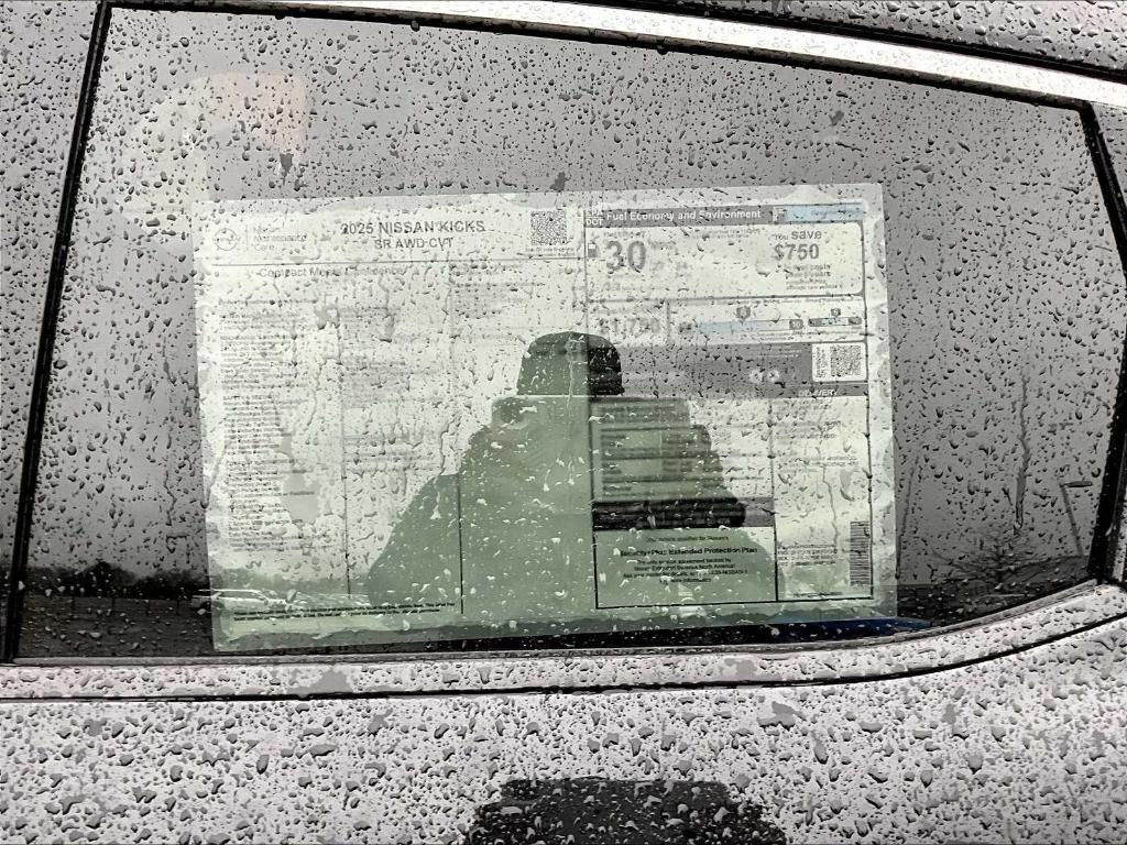 new 2025 Nissan Kicks car, priced at $30,275