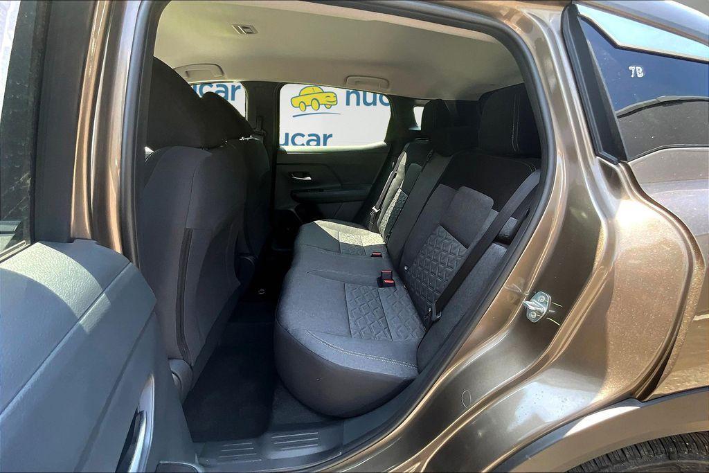 new 2025 Nissan Kicks car, priced at $26,636
