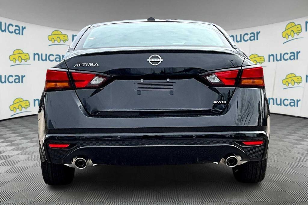 new 2025 Nissan Altima car, priced at $29,624