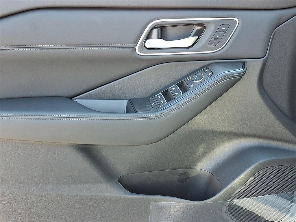 new 2026 Nissan Rogue car, priced at $37,943