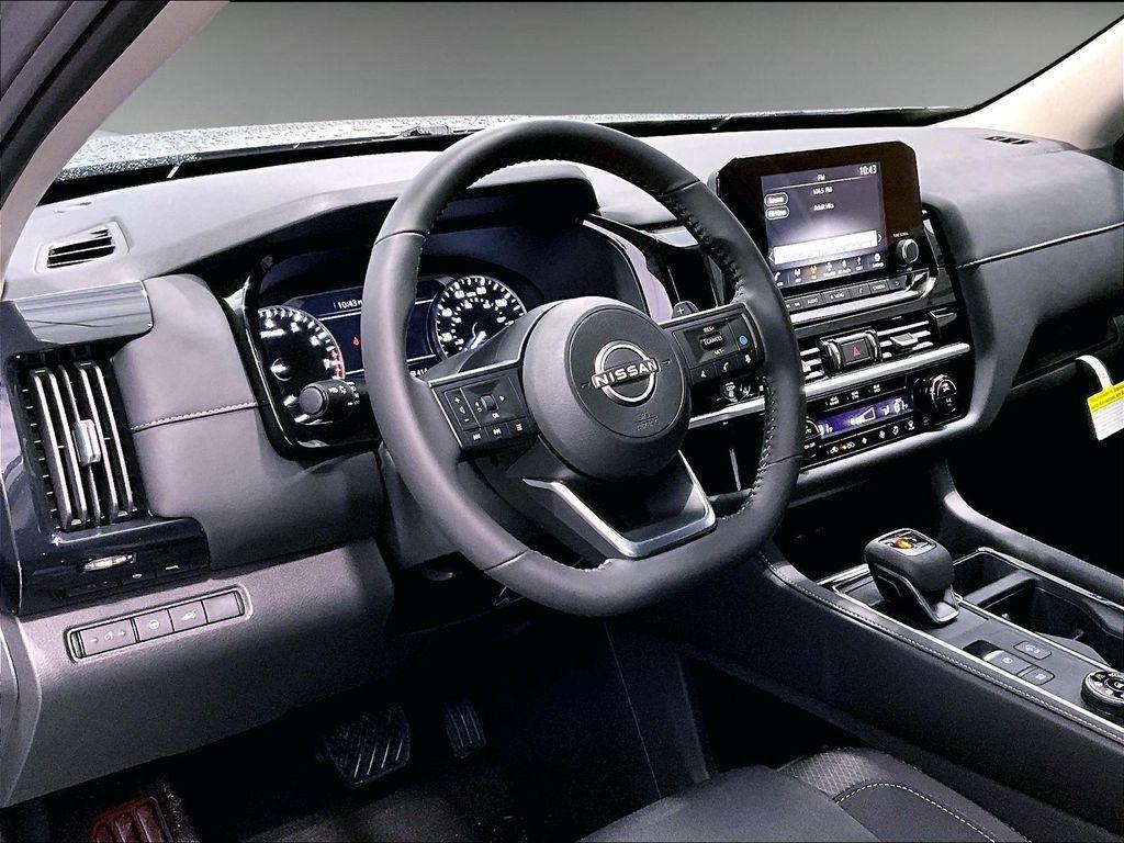 new 2025 Nissan Pathfinder car, priced at $38,388