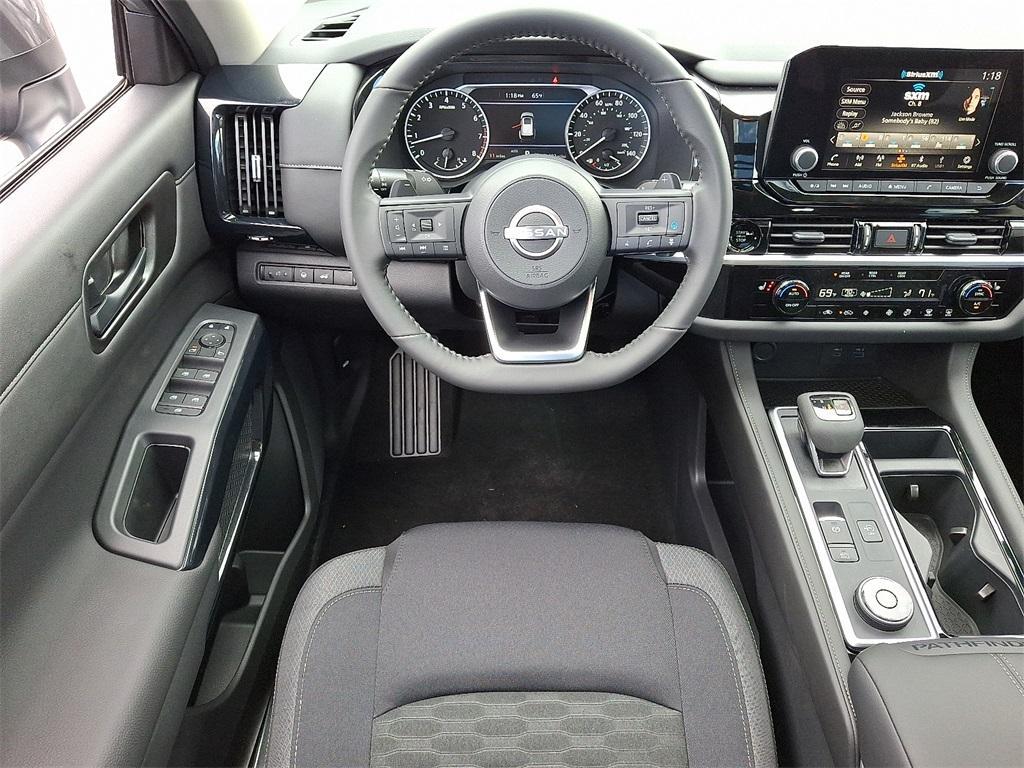 new 2025 Nissan Pathfinder car, priced at $37,526